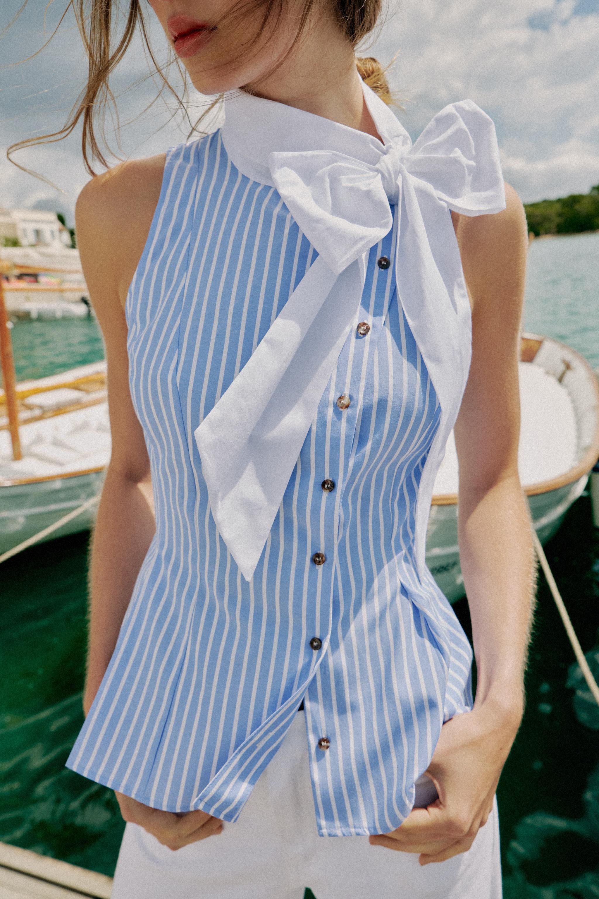 STRIPED SHIRT WITH BOW AND SLEEVELESS